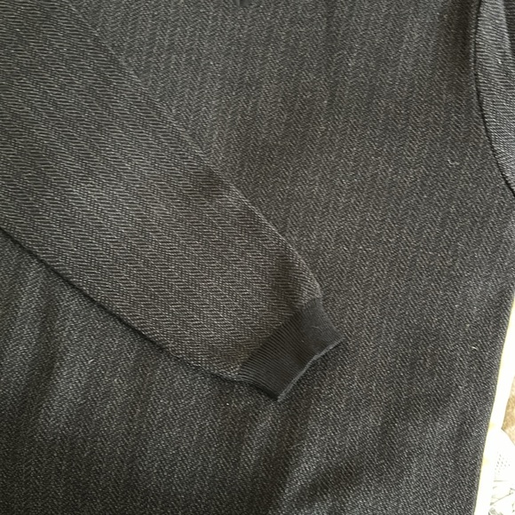 Brooks Brothers black / charcoal  Italian wool V-neck sweater - Picture 4 of 5